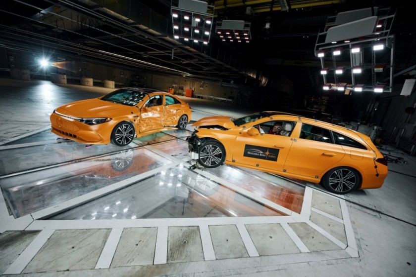 Mercedes-Benz將CLA的安全推向超越法規的終極考驗