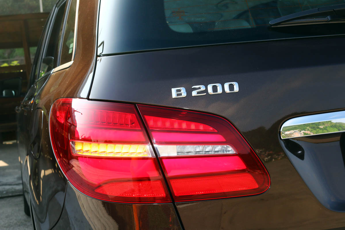 B2cdi005.jpg
