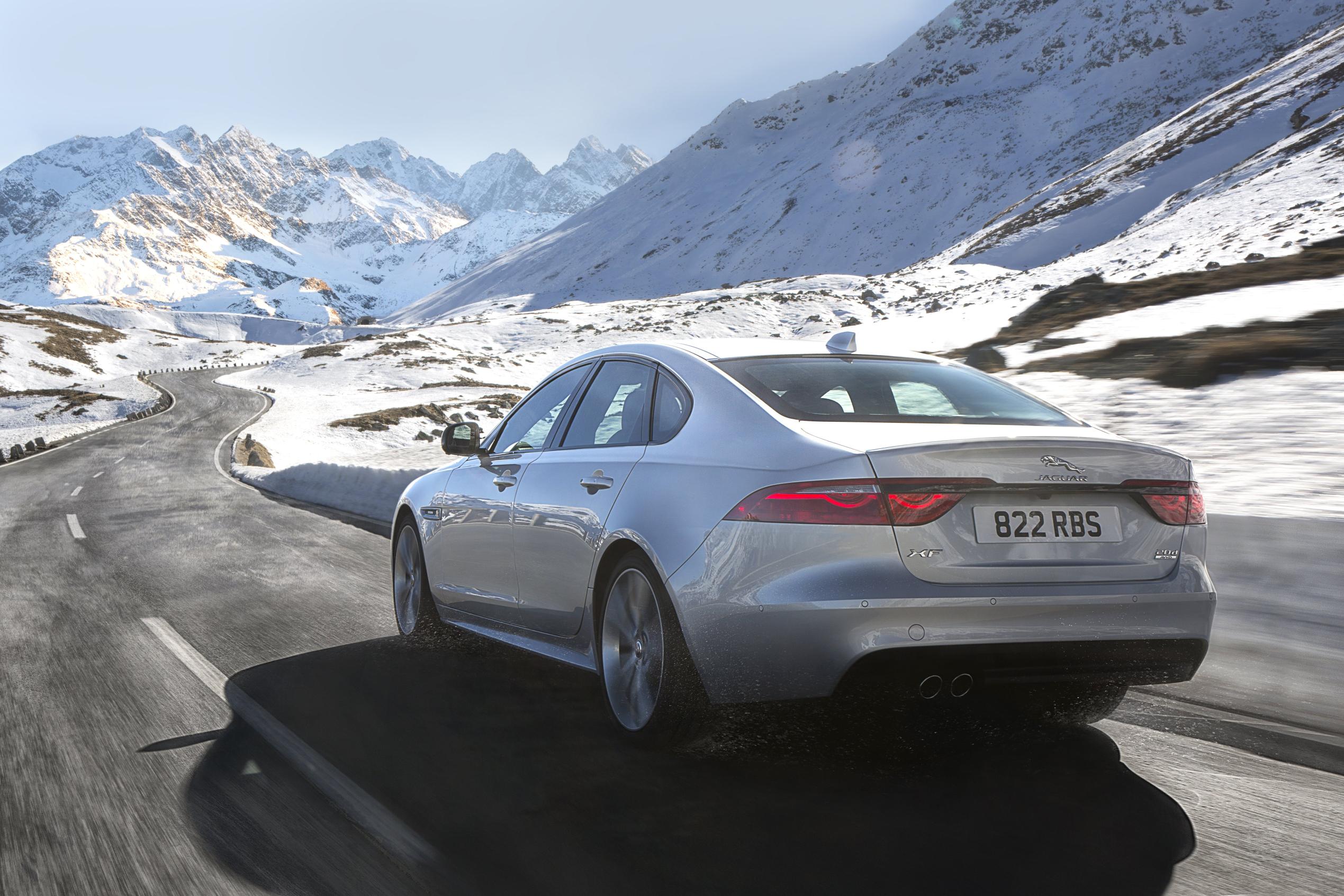 JAGUAR XF 04 Location
