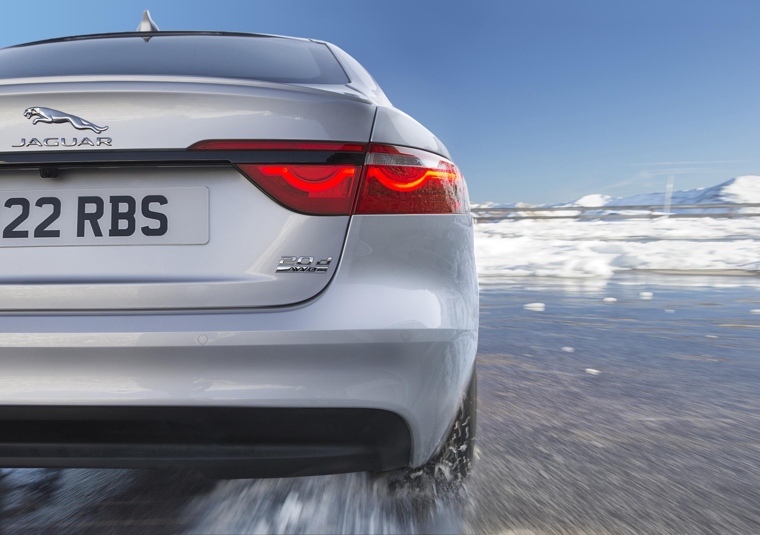 JAGUAR XF 08 Location