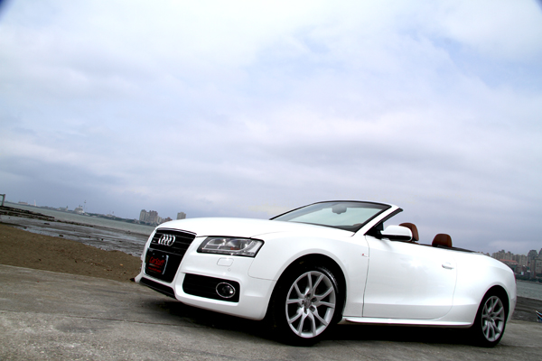 A5 Cabriolet 3.2 FSI quattro