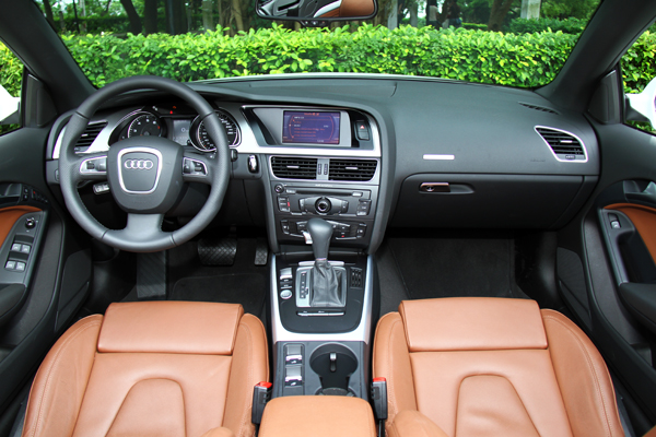 A5 Cabriolet 3.2 FSI quattro