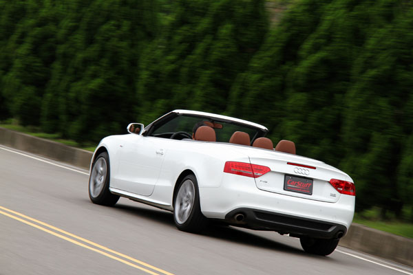 A5 Cabriolet 3.2 FSI quattro