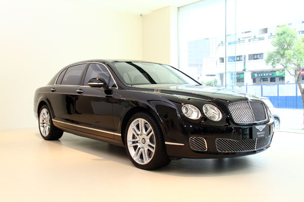 BENTLEY TAICHUNG 永三汽車 原廠認證中古車 台中市 南屯區 文心南路 60號