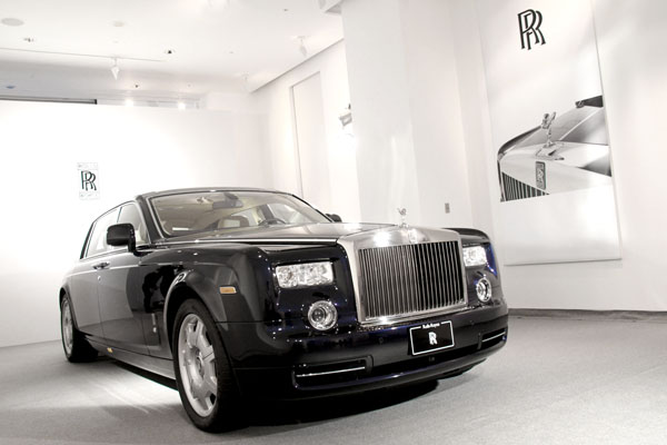 Rolls-Royce Motor Cars Taipei Phantom、Phantom Extended Wheelbase、Phantom Drophead Coupe、Phantom Coupe Ghost 寒舍集團 盛惟有限公司