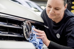 關懷車主 隨伺在側，Volkswagen春節期間正常服務