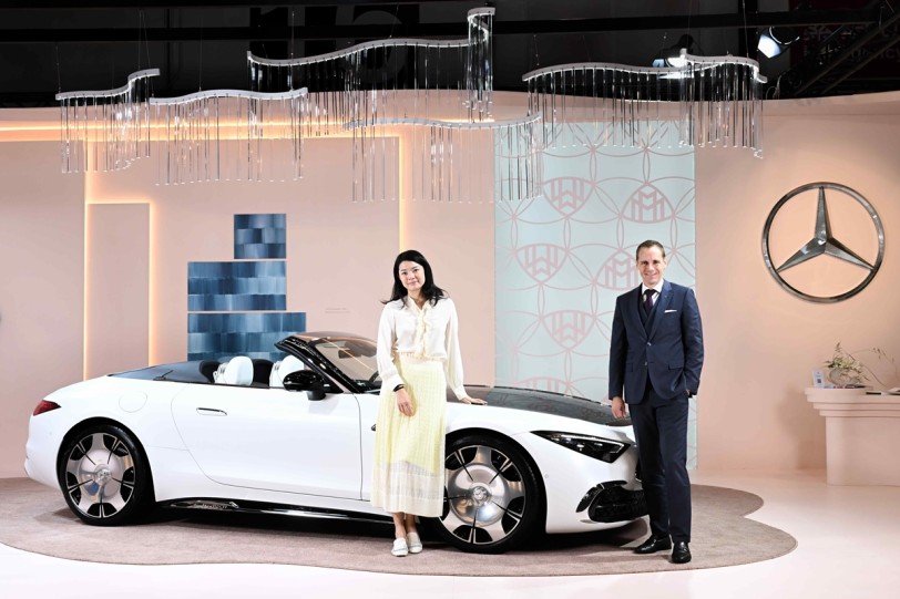 御風入藝境！Mercedes-Maybach攜手國際藍籌藝廊貝浩登現身ART TAIPEI