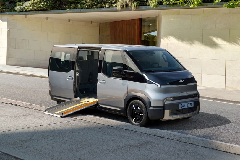 Kia推出PV5 WAV專用側入口車型
