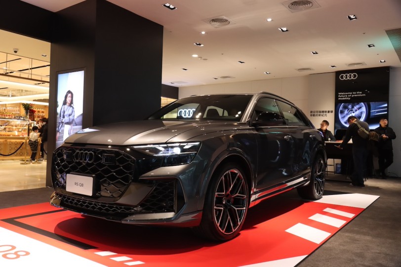 售價781萬元起、享受最後的 V8 雙渦輪飆速體驗，Audi RS Q8 中期改款正式在台發表！