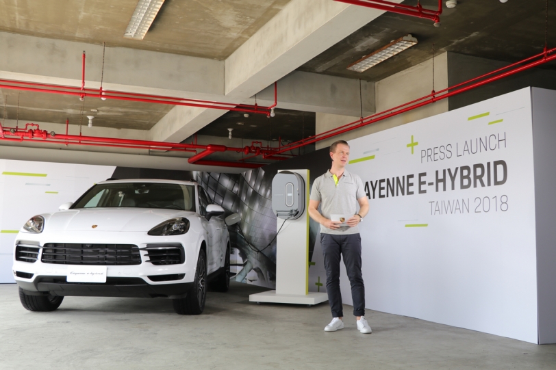 性能與節能雙重奏！Porsche Cayenne E-Hybrid 408萬起登台發售