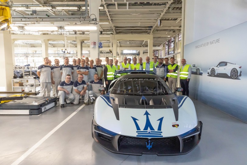 Stellantis 集團執行長 Antonio Filosa 造訪 Maserati 總部  深入感受義式奢華性能的創意核心