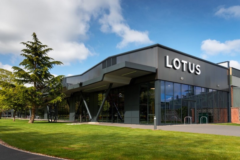 投資1億英鎊後，Lotus全新世代跑車Emira開始試生產