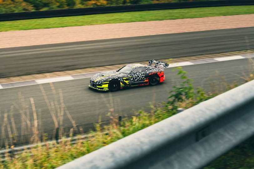 Mercedes-AMG AMG GT TRACK SPORT原型車成功完成首公里測試