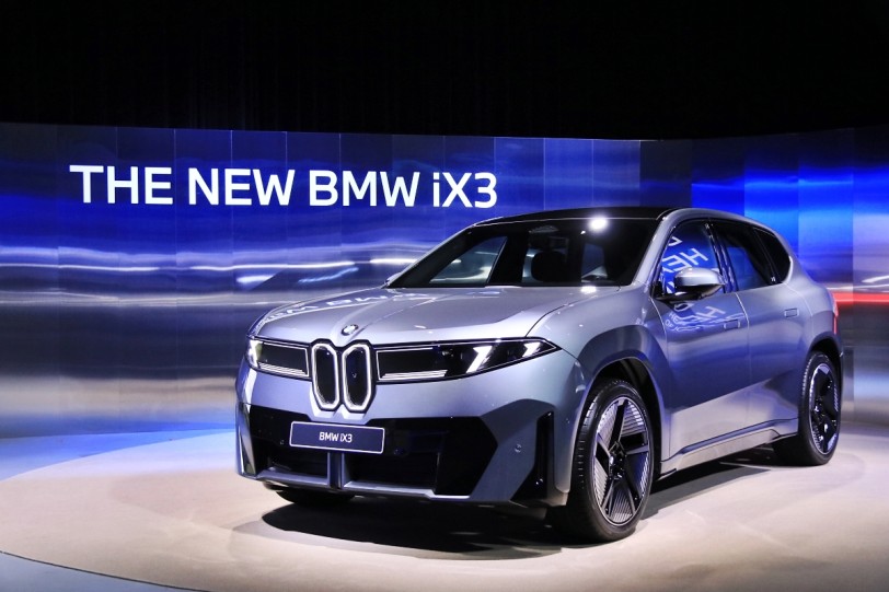 BMW iX3首度登台亮相，首發車型最快今年11月交車