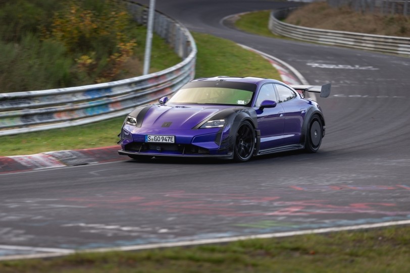 搭載Manthey套件之Porsche Taycan Turbo GT以6分55秒533締造紐北巔峰