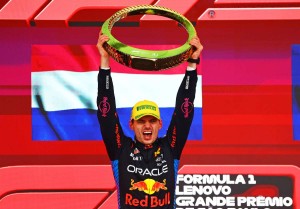 Red Bull 車隊Max Verstappen強勢逆襲巴西大獎賽 雨戰震撼奪冠，穩固賽季冠軍領先優勢