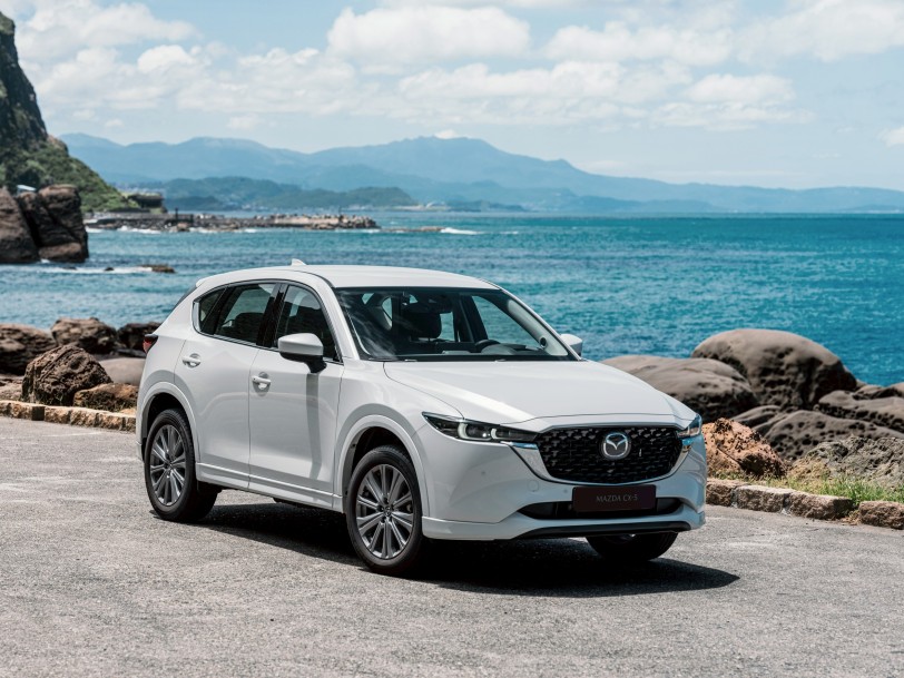 MAZDA CX-5 100 萬元 0 利率啟動嚮往序章， 安心臻享 7 年原廠保固