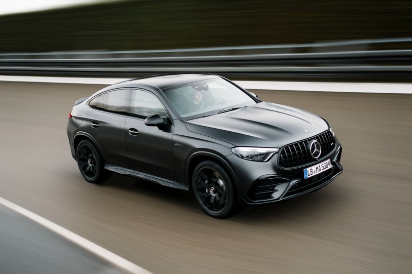 全新Mercedes-AMG GLC 53 4MATIC+以高轉速六缸引擎帶來更強的駕駛動態與情感