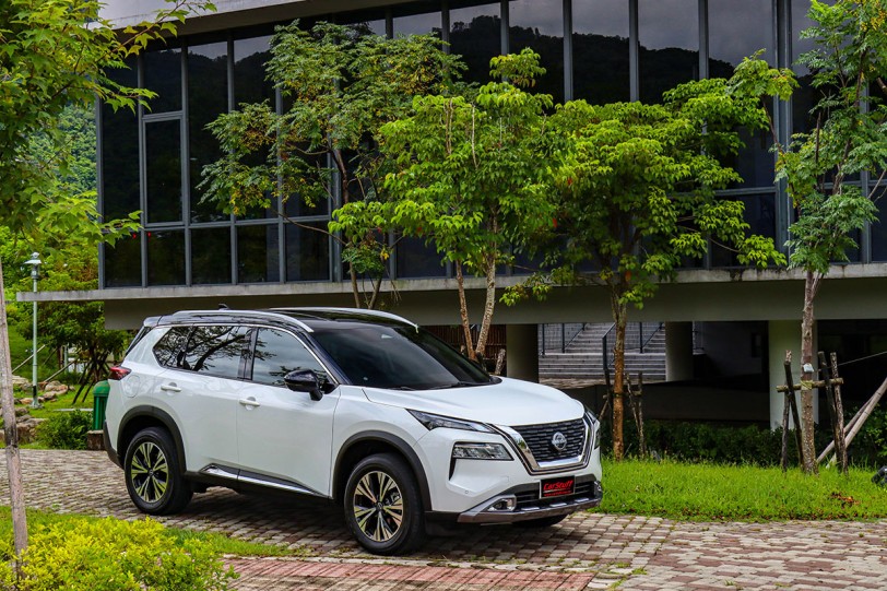 「超值版」93.8 萬、「安心版」103.8 萬！NISSAN X-TRAIL 最大降幅 12.1 萬搶攻市場！