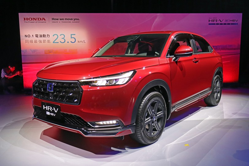 1.5 汽油單一 79.9 萬、e:HEV 89.9 萬元起四規格！Honda HR-V 小改款正式發表