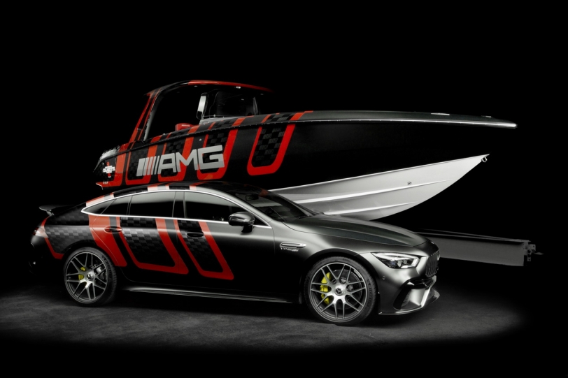 三芒星海上也拉風！寄宿 Mercedes-AMG GT 63 S 4-door Coupé靈魂的快艇41'AMG Carbon Edition