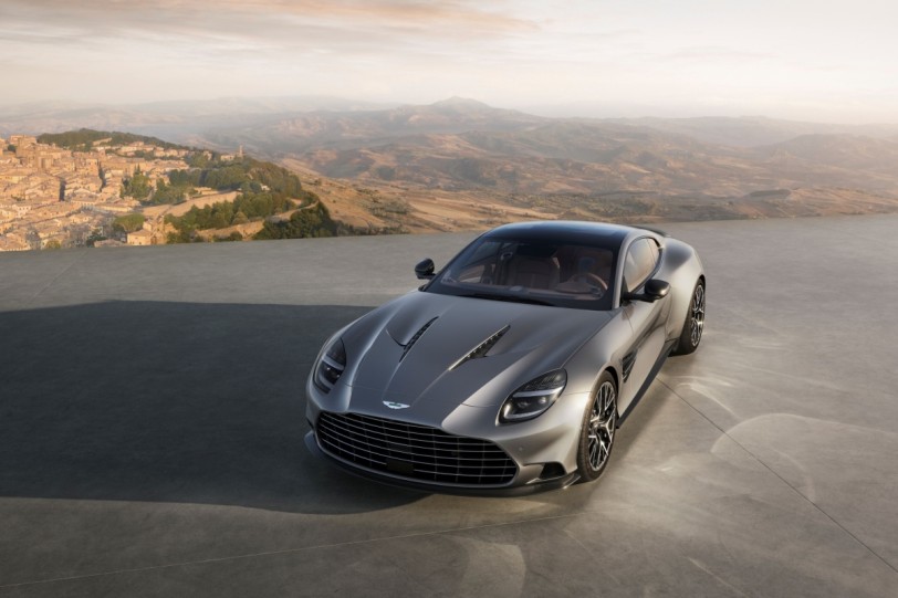 Aston Martin推出Vanquish 25以慶祝該車款推出25週年