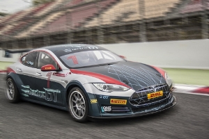 FIA核准以Tesla為標準的電動車專屬賽事