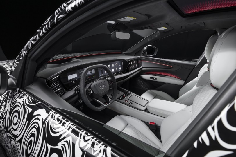 全新Audi Q9的優雅車內空間首次亮相