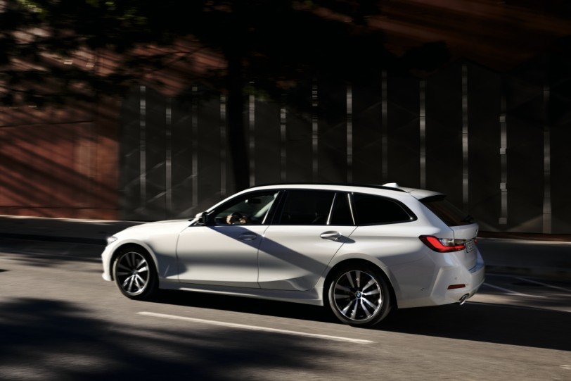 全新BMW 318i Touring豪華旅行車，全台限量200台進化現型